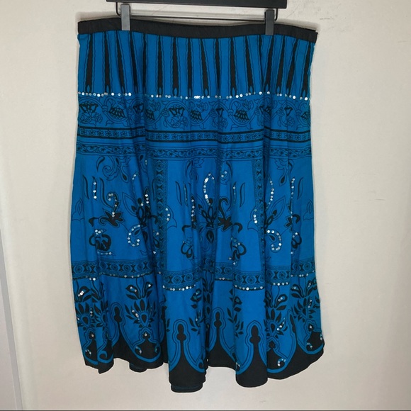 Tantrums Collection, Large, Turquoise and Black Boho Skirt W/ Sequins - Picture 3 of 4